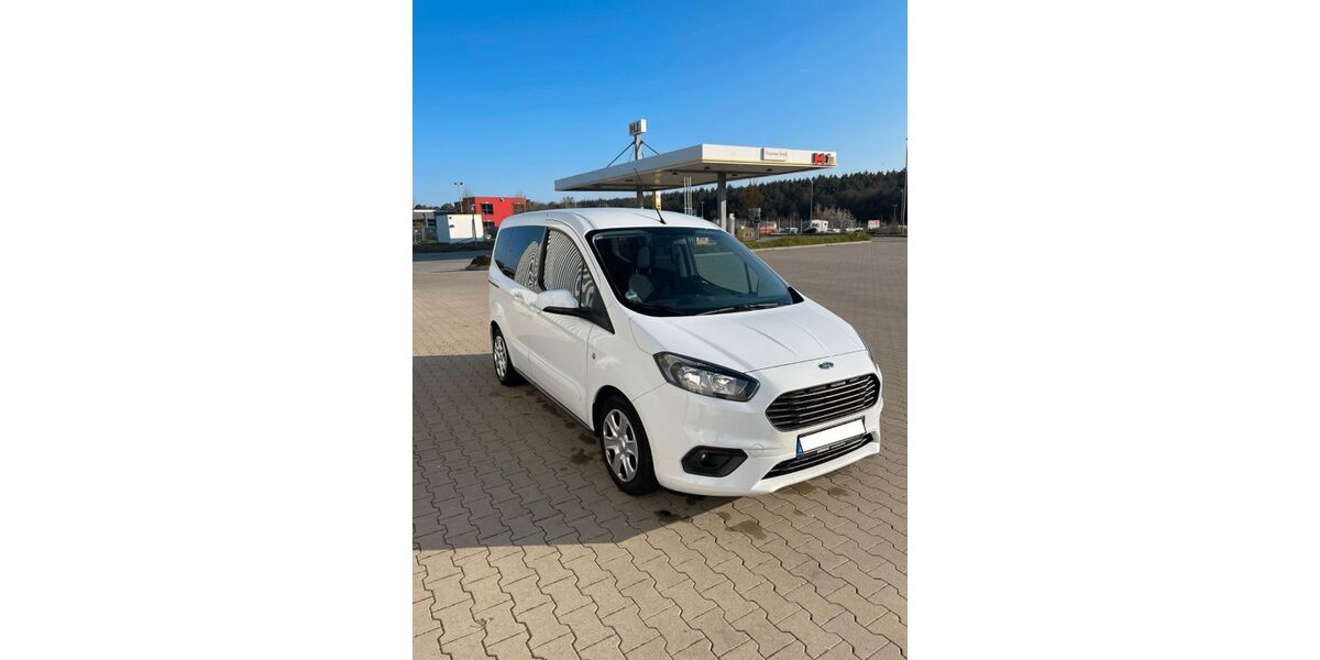 Ford Tourneo Courier 122.000 km 6.500 &euro; Braunschweig 38114