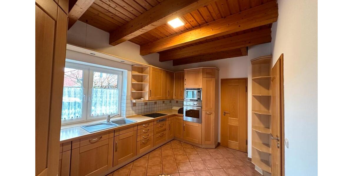 Doppelhaushälfte Rötgesbüttel - 4 Zimmer, 147 m&sup2;, 1.350&euro; | Angebot:26582093