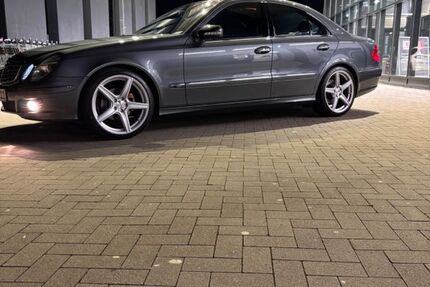 Mercedes-Benz E 230 168.000 km 10.999 &euro; Goslar 38642