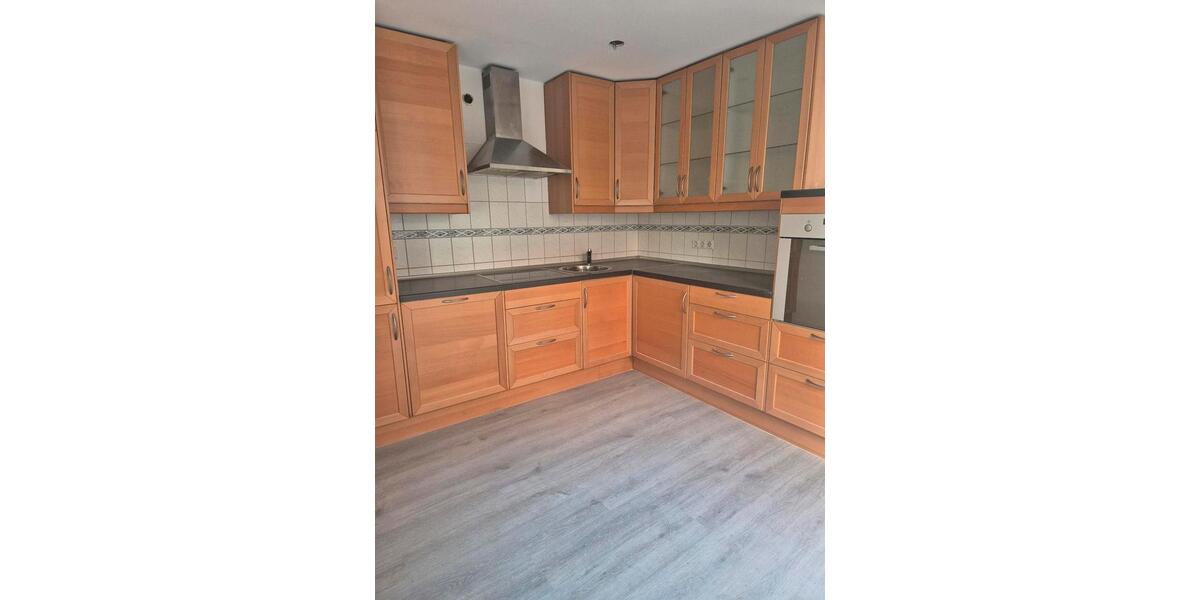 Etagenwohnung Goslar - 3 Zimmer, 114 m&sup2;, 1.200&euro; | Angebot:25805440