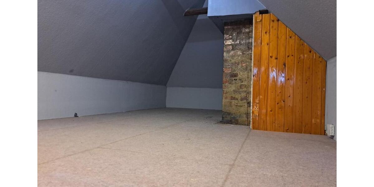 Mehrfamilienhaus, Wohnhaus Schöningen - 15 Zimmer, 330 m&sup2;, 125.000&euro; | Angebot:25397542