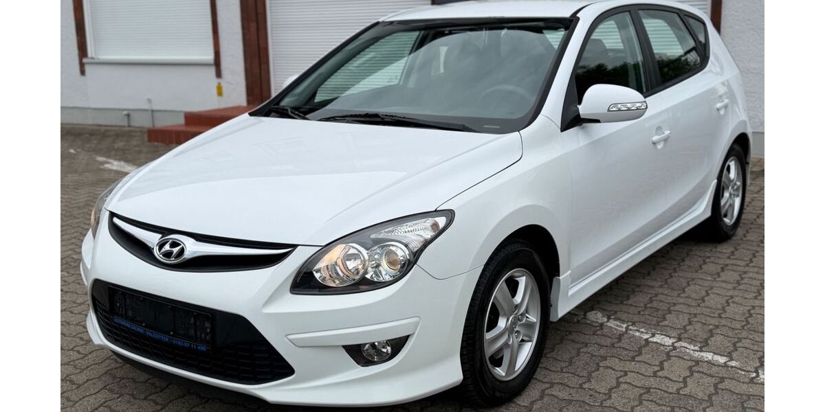 Hyundai i30 89.900 km 6.490 &euro; Salzgitter 38229