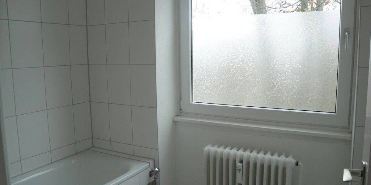 Etagenwohnung Salzgitter Lebenstedt - 3 Zimmer, 72 m&sup2;, 434&euro; | Angebot:26202193