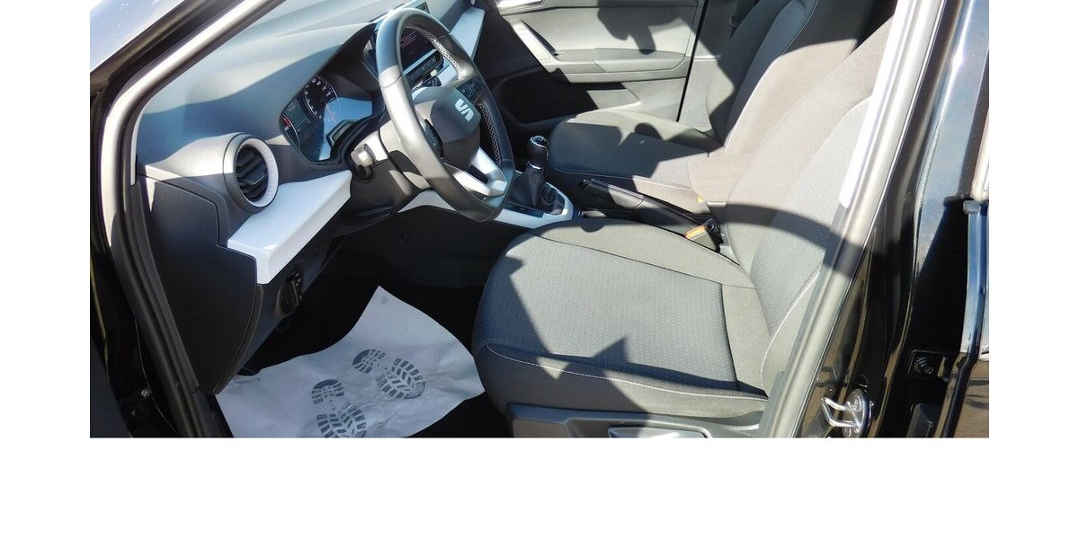 Seat Arona 1.0 Style TSI BMT Radio Klima Alu 26.000 km 16.690 &euro; Vordorf 38533