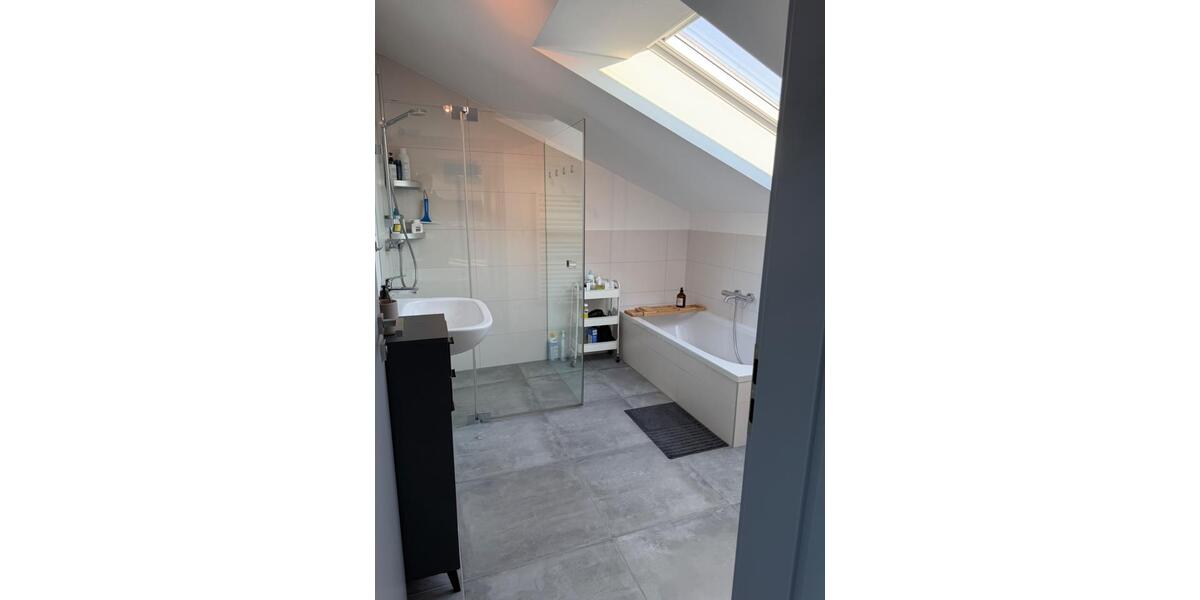 Dachgeschoßwohnung Calberlah - 1.5 Zimmer, 78 m&sup2;, 775&euro; | Angebot:25351140