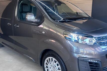 Opel Vivaro 51.500 km 19.999 &euro; Hornburg (Schladen) 38315