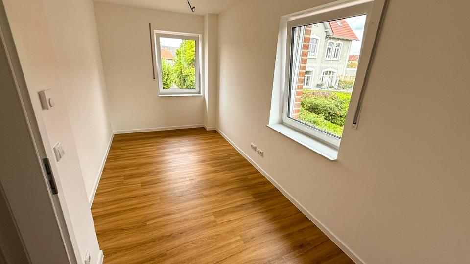 Reihenhaus Braunschweig Heidberg-Melverode - 6 Zimmer, 165 m&sup2;, 2.250&euro; | Angebot:25919569