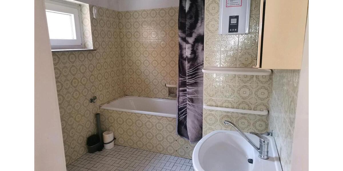 Mehrfamilienhaus, Wohnhaus Langelsheim Ostlutter - 13 Zimmer, 360 m&sup2;, 179.900&euro; | Angebot:25351772