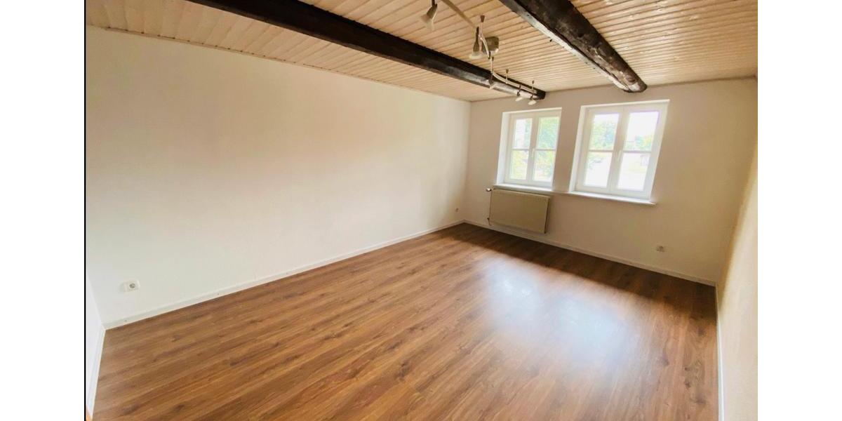 Einfamilienhaus Schladen-Werla Werla - 9 Zimmer, 230 m&sup2;, 235.000&euro; | Angebot:24727895