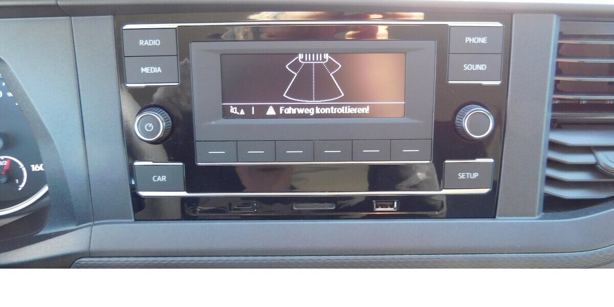 VW T6.1 Transporter Abt e-Lang DSG 4-Gang 7 Sitze 4.900 km 19.990 &euro; Vordorf 38533