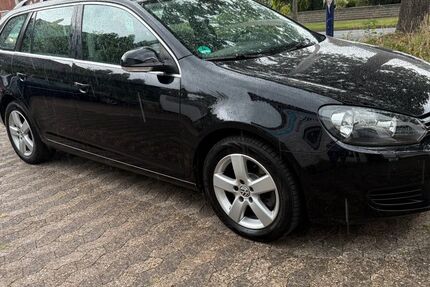 VW Golf 130.000 km 7.750 &euro; Adenstedt 31246