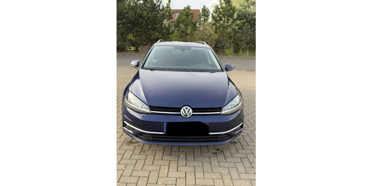 VW Golf 33.826 km 14.990 &euro; Salzgitter 38259