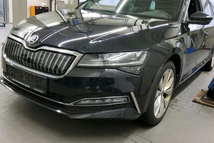 Skoda Superb 118.192 km 26.990 &euro; Braunschweig 38122