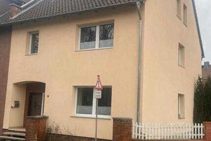 Haus Ilsede - 7 Zimmer, 160 m&sup2;, 265.000&euro; | Angebot:25164710