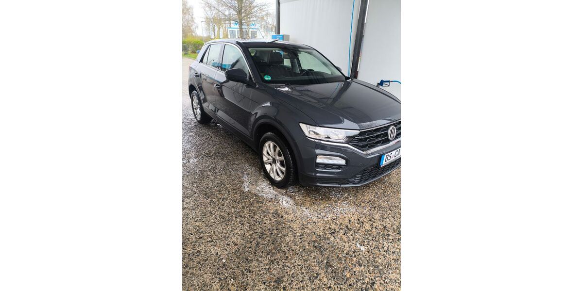 VW T-Roc 20.000 km 17.400 &euro; Braunschweig 38114