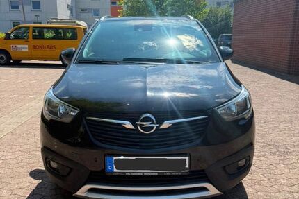 Opel Crossland (X) 88.000 km 10.900 &euro; Salzgitter 38228