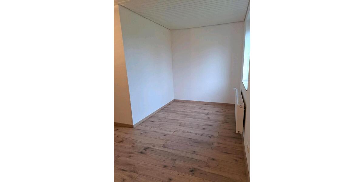 Etagenwohnung Braunschweig Wabe-Schunter-Beberbach - 2 Zimmer, 71 m&sup2;, 865&euro; | Angebot:24751422