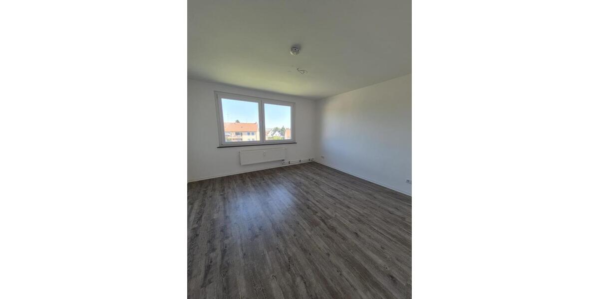 Etagenwohnung Schöningen - 3 Zimmer, 67 m&sup2;, 480&euro; | Angebot:22132873