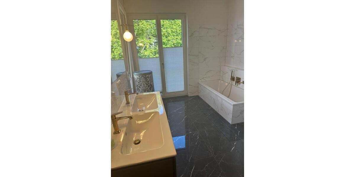 Etagenwohnung Braunschweig Nordstadt - 4.5 Zimmer, 132 m&sup2;, 1.850&euro; | Angebot:25395758