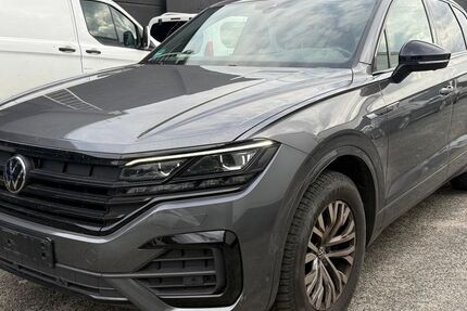 VW Touareg 91.052 km 40.990 &euro; Braunschweig 38122