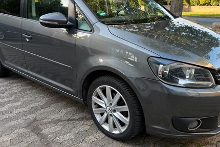 VW Touran 124.000 km 7.000 &euro; Adenstedt 31246