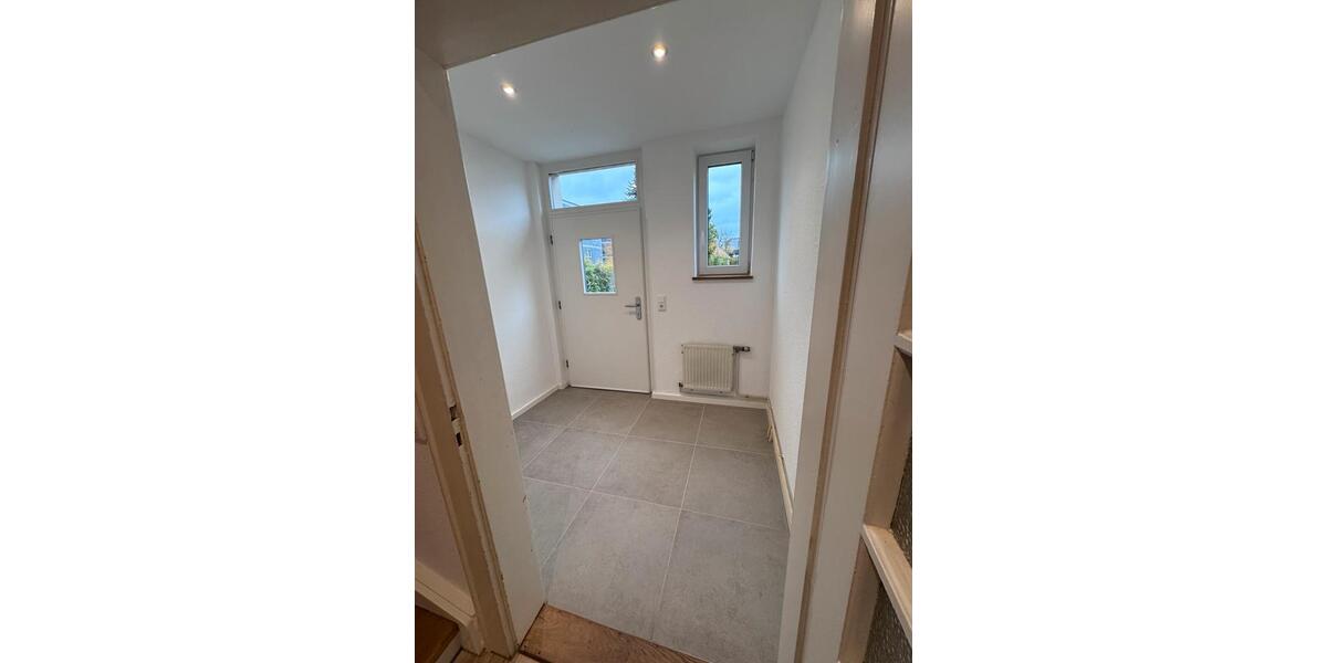 Reihenhaus Wolfenbüttel - 4.5 Zimmer, 112 m&sup2;, 1.300&euro; | Angebot:26019668