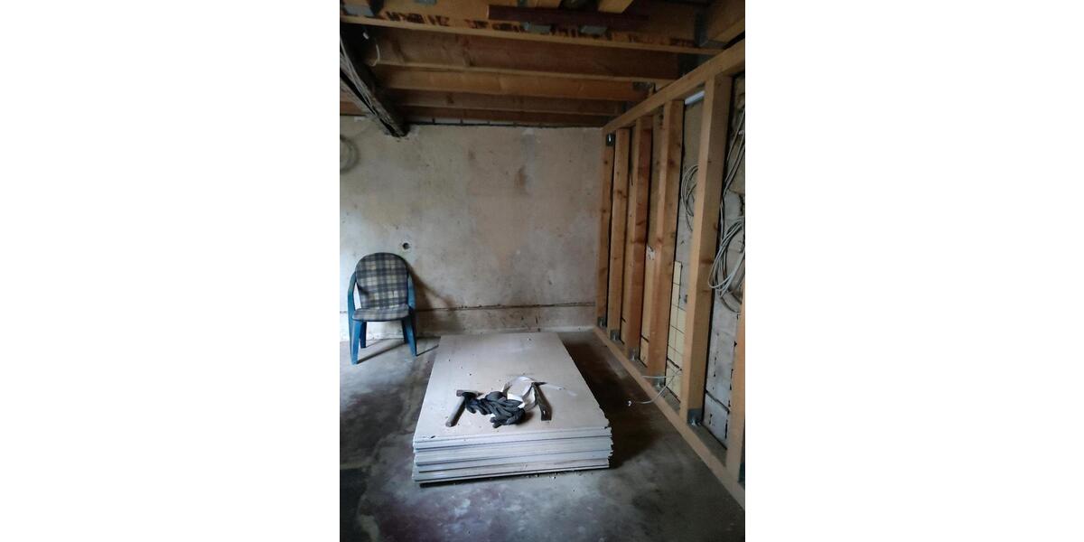 Reihenhaus Schladen-Werla Werla - 6 Zimmer, 84 m&sup2;, 60.000&euro; | Angebot:19043756