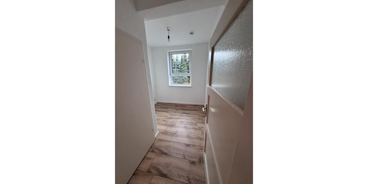 Reihenhaus Wolfenbüttel - 4.5 Zimmer, 112 m&sup2;, 1.300&euro; | Angebot:26019668