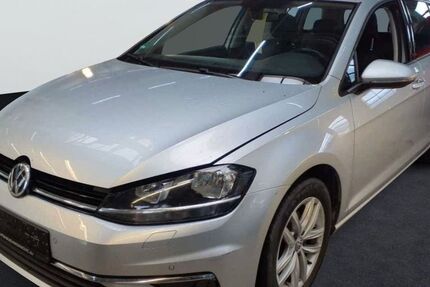 VW Golf 174.500 km 9.250 &euro; Braunschweig 38110
