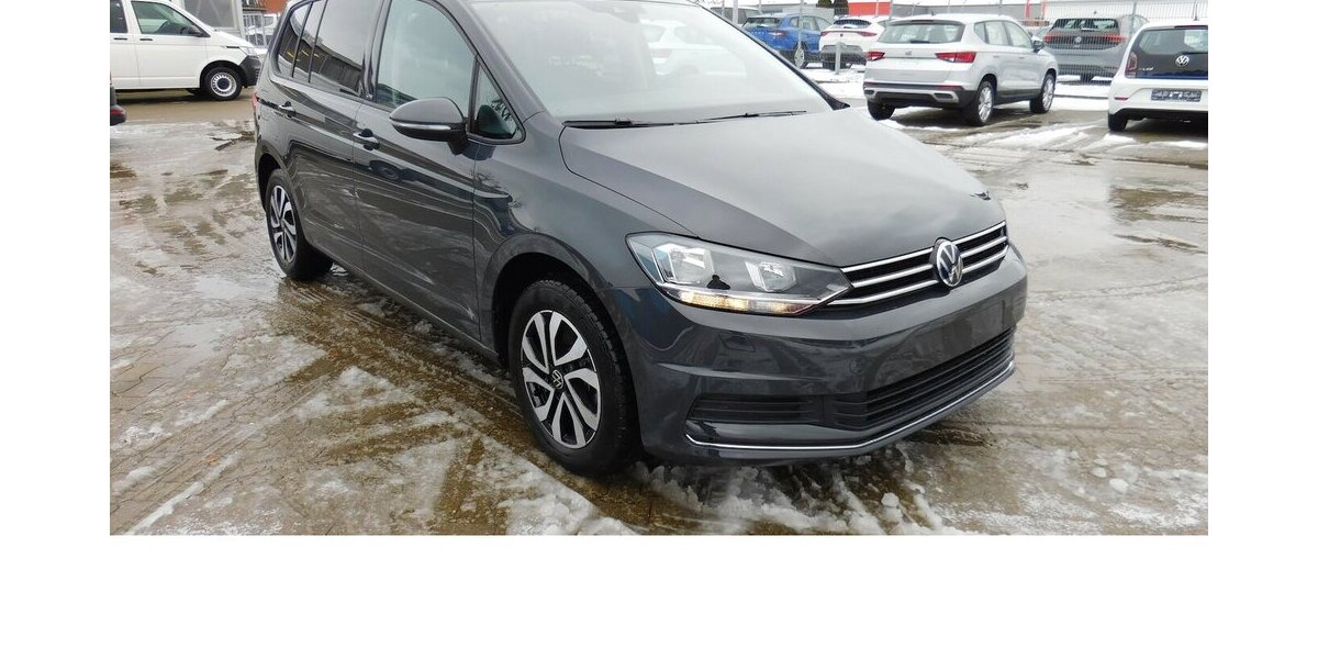 VW Touran 1.5 Comfortline Active BMT TSI DSG Navi 21.400 km 24.990 &euro; Vordorf 38533