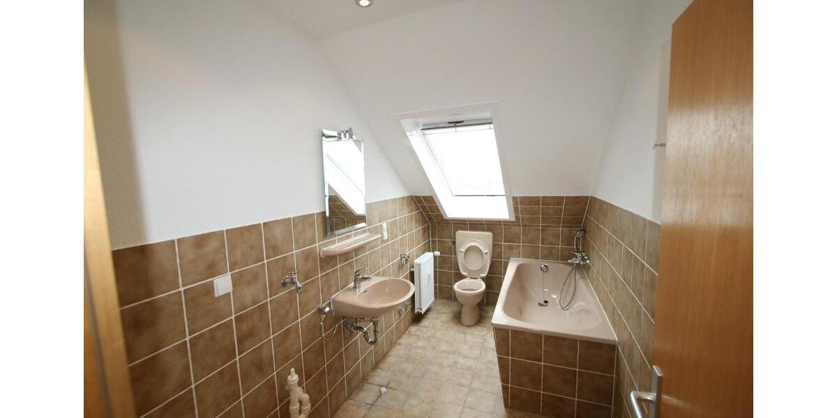 Dachgeschoßwohnung Peine - 2 Zimmer, 41 m&sup2;, 464&euro; | Angebot:23100265