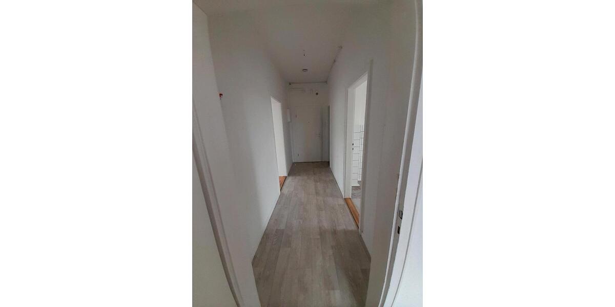 Etagenwohnung Salzgitter Ortschaft Südost - 3 Zimmer, 67 m&sup2;, 420&euro; | Angebot:25839694