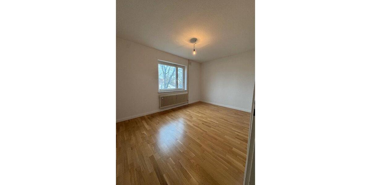 Etagenwohnung Salzgitter - 6 Zimmer, 130 m&sup2;, 220.000&euro; | Angebot:26039465