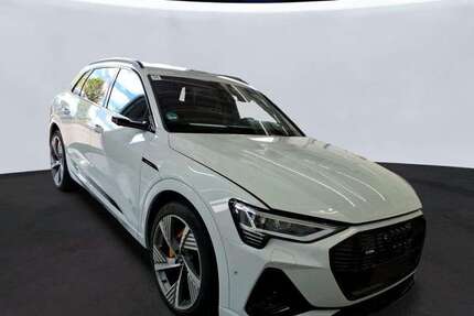 Audi e-tron 35.200 km 39.999 &euro; Salzgitter 38259