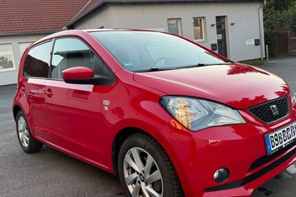 Seat Mii 52.000 km 6.400 &euro; Braunschweig 38108