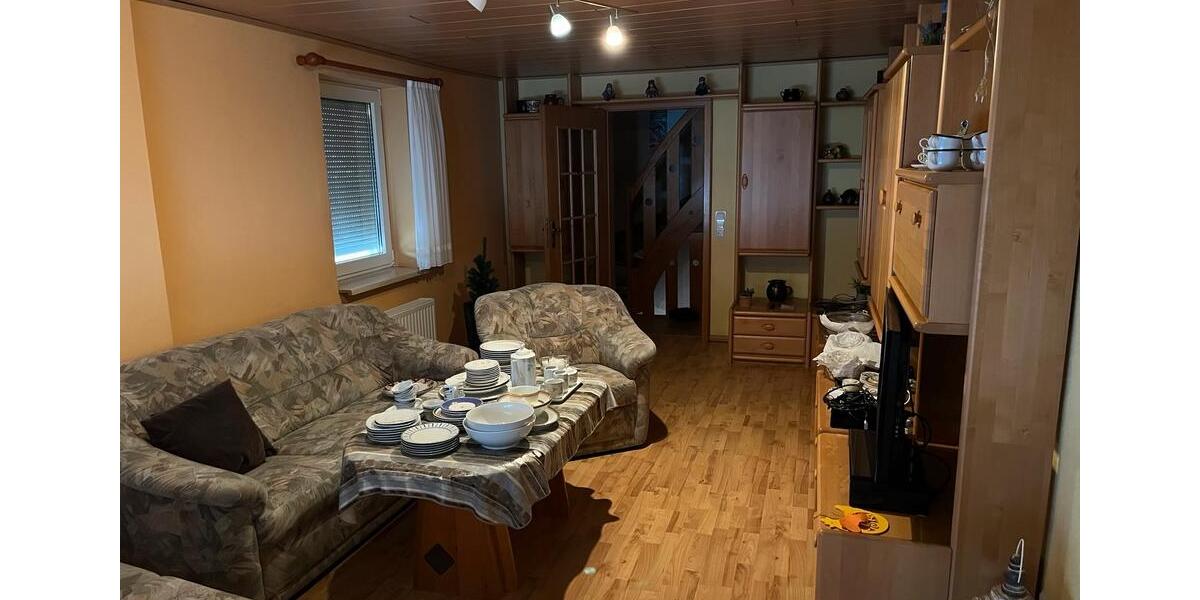 Etagenwohnung Salzgitter Ortschaft Ost - 3 Zimmer, 83 m&sup2;, 90.000&euro; | Angebot:27168760