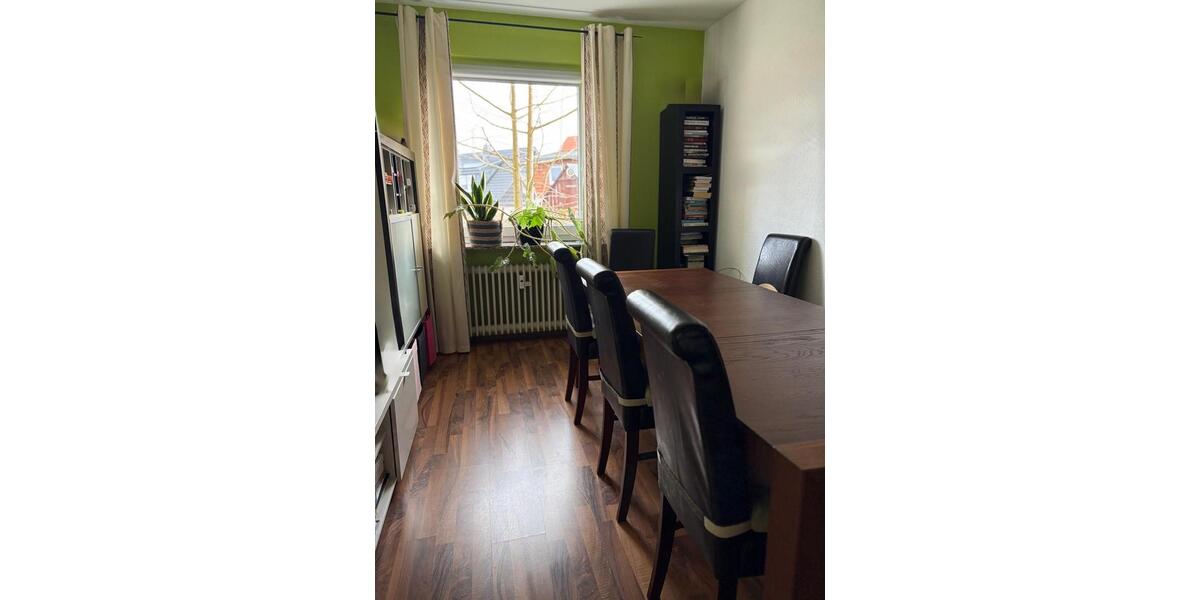Hochparterre Goslar Immenrode - 4 Zimmer, 94 m&sup2;, 145.000&euro; | Angebot:26886433