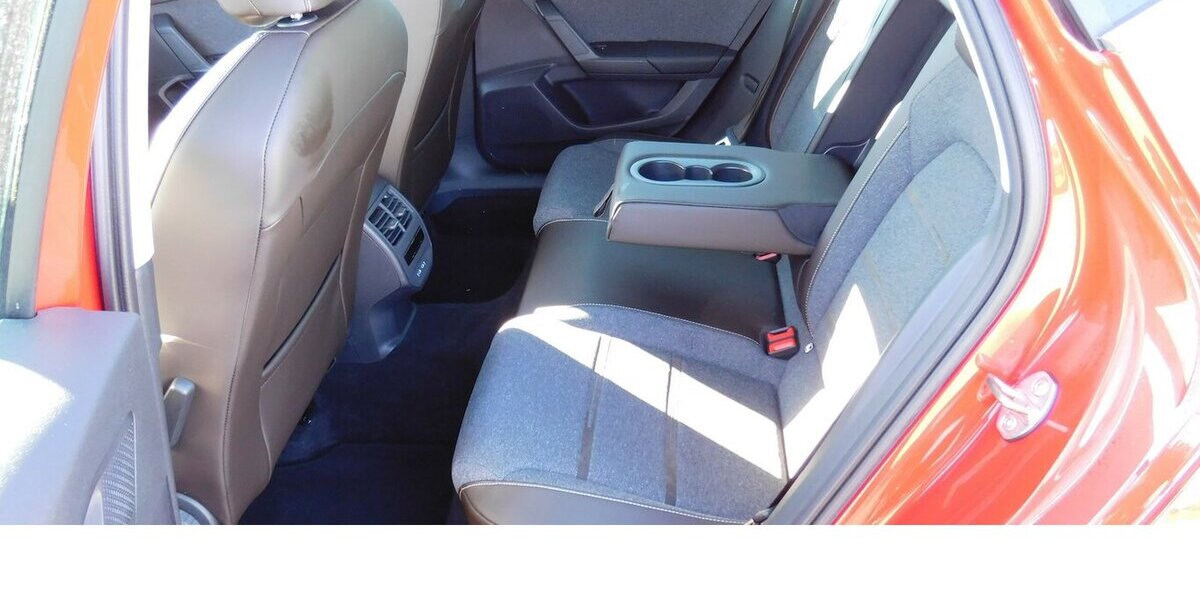 Seat Leon 1.4 Styl TSI Xxcellence DSG Hybrid/Benzin 27.500 km 18.990 &euro; Vordorf 38533