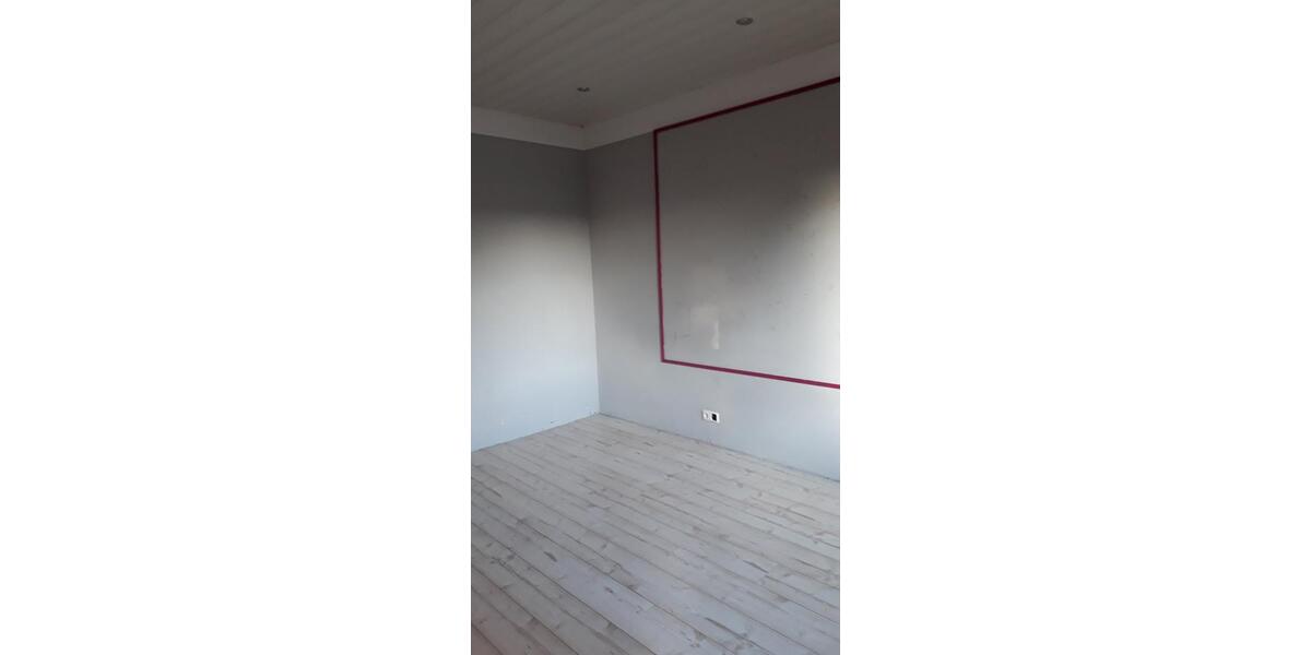 Reihenhaus Schöningen - 6 Zimmer, 180 m&sup2;, 160.000&euro; | Angebot:24982938