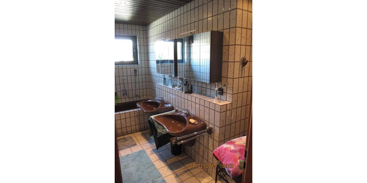 Reihenhaus Braunschweig Lehndorf-Watenbüttel - 3 Zimmer, 126 m&sup2;, 1.205&euro; | Angebot:25996866