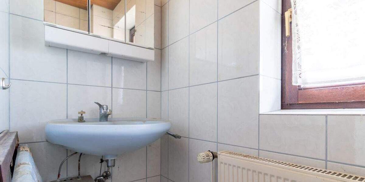 Einfamilienhaus Uehrde / Barnstorf Barnstorf - 6 Zimmer, 120 m&sup2;, 95.000&euro; | Angebot:25769773