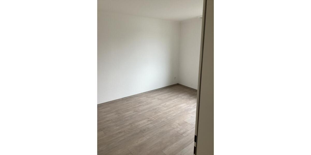 Etagenwohnung Goslar Immenrode - 3 Zimmer, 76 m&sup2;, 640&euro; | Angebot:25961102