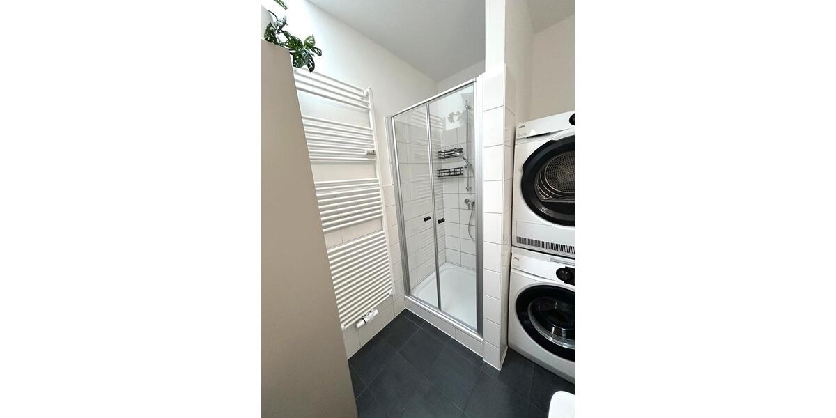 Dachgeschoßwohnung Braunschweig Westliches Ringgebiet - 2 Zimmer, 66 m&sup2;, 728&euro; | Angebot:25946923