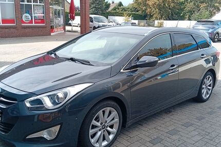 Hyundai i40 207.000 km 5.500 &euro; Salzgitter 38226