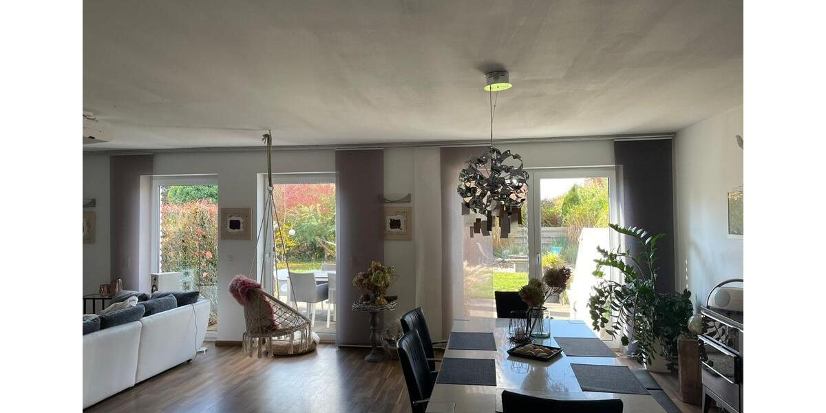 Einfamilienhaus Schwülper - 7 Zimmer, 197 m&sup2;, 749.000&euro; | Angebot:25887689