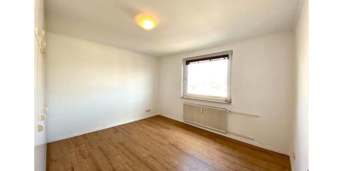 Etagenwohnung Wolfenbüttel - 3 Zimmer, 69 m&sup2;, 630&euro; | Angebot:26034360