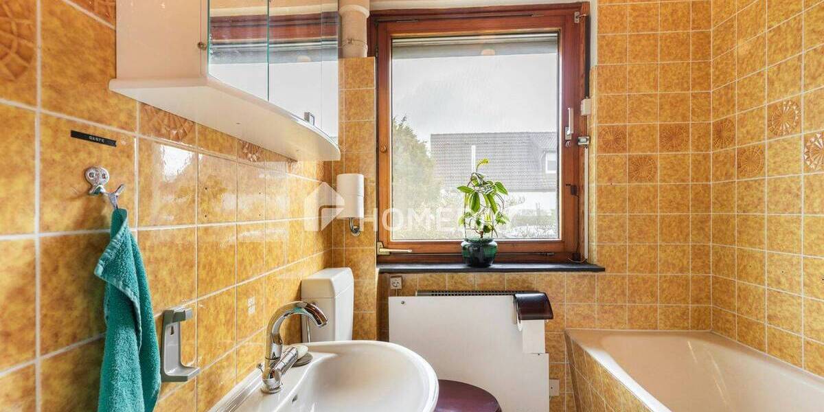 Doppelhaushälfte Braunschweig Südstadt - 4 Zimmer, 74 m&sup2;, 170.000&euro; | Angebot:26189376