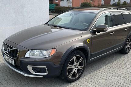 Volvo XC70 123.000 km 30.900 &euro; Braunschweig 38110