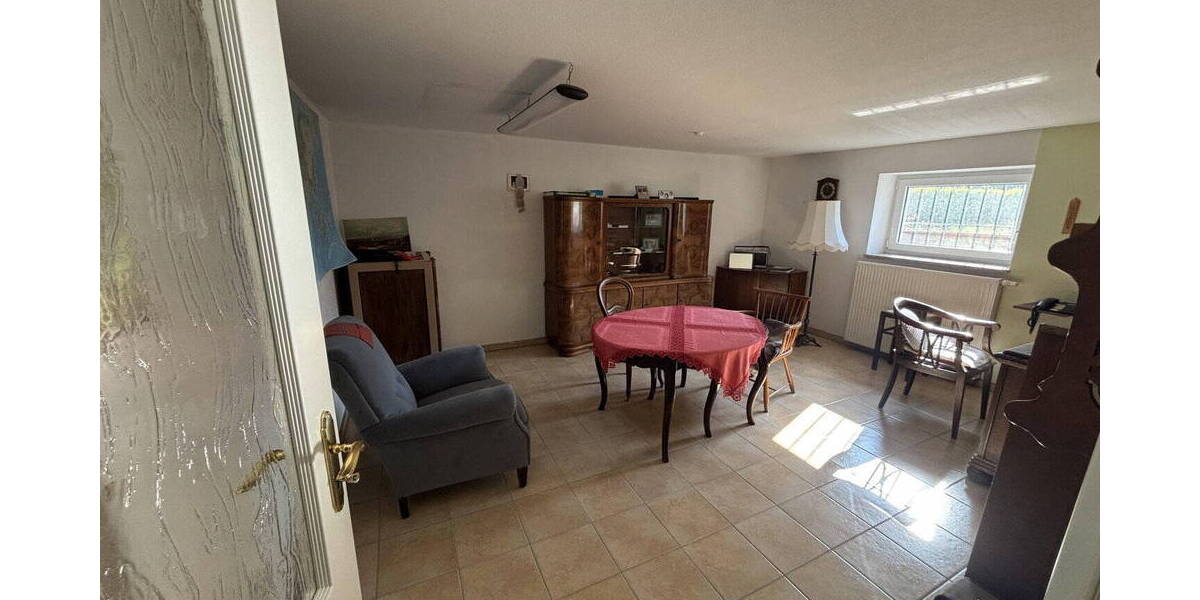 Einfamilienhaus Frellstedt - 7 Zimmer, 210 m&sup2;, 415.000&euro; | Angebot:26015820