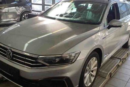 VW Passat 98.000 km 21.490 &euro; Goslar 38640